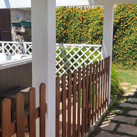 Дом отдыха Chalet Gallipoli Галлиполи